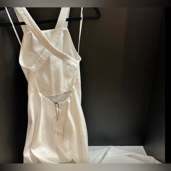 Zara White Linen Blend Midi Dress - Size M - Picture 2 of 2